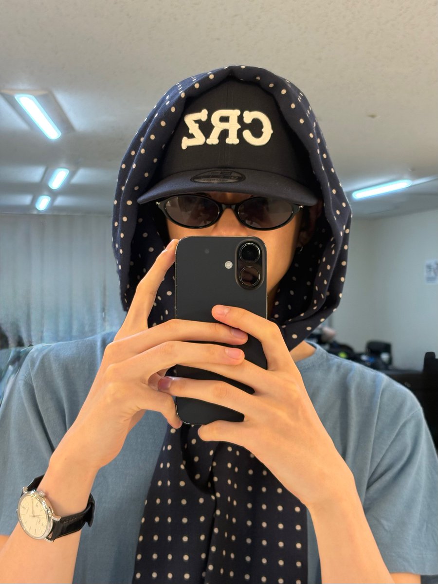 asahiprints's tweet photo. #ASAHI weverse dm 💌

🐱: [📸 x 4]
🐱: please look forward to the japan tour as well
🐱: let’s have fun together ☺️ https://t.co/qiDW1kVaW8