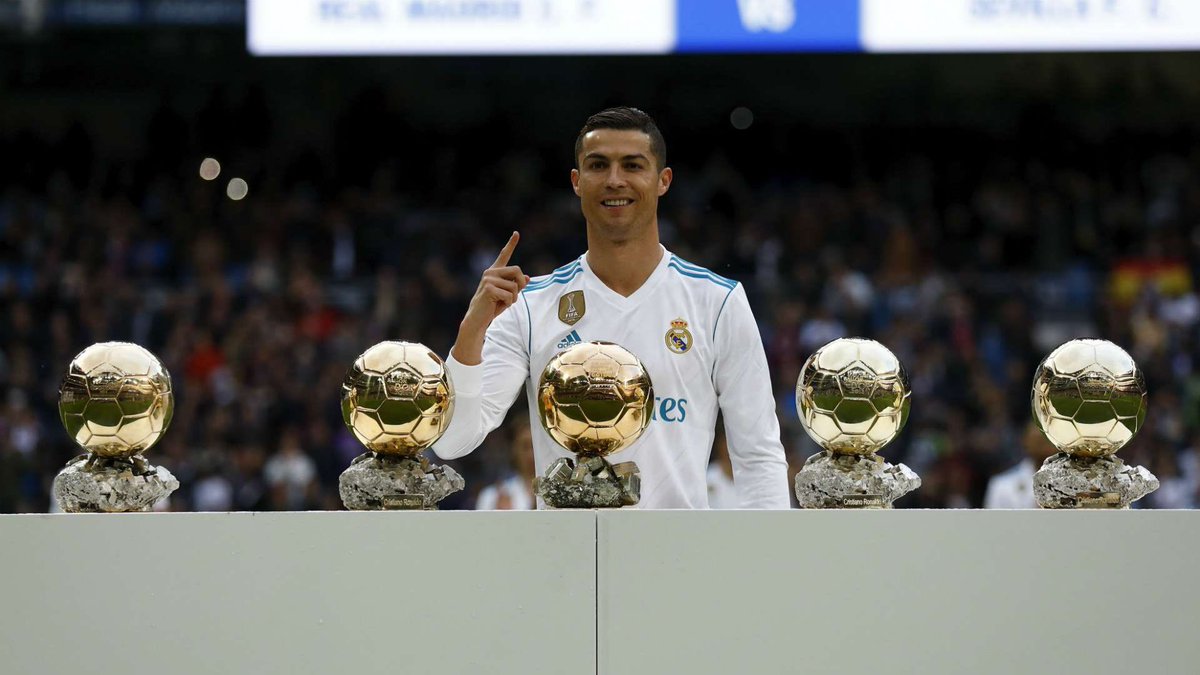UgwunnaEjikem's tweet photo. Earned not gifted. 
Won, not stolen.

Oh Cristiano🐐 https://t.co/SjKHa63Kr1