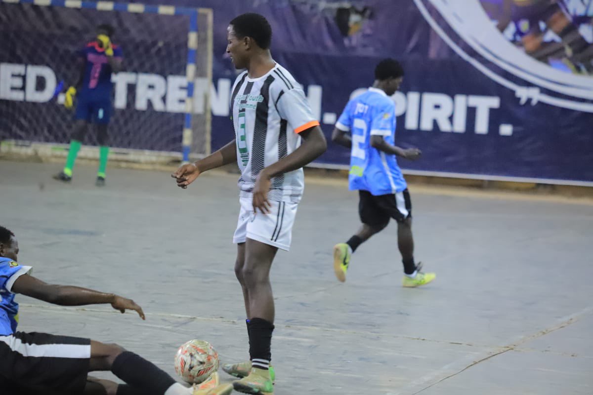 EdgarsYouth's tweet photo. β½β¨ Speed. Skill. Teamwork. Passion. Edgars Futsal Team, ππ§‘
#playprofessionally https://t.co/FzZQz7Rnzm