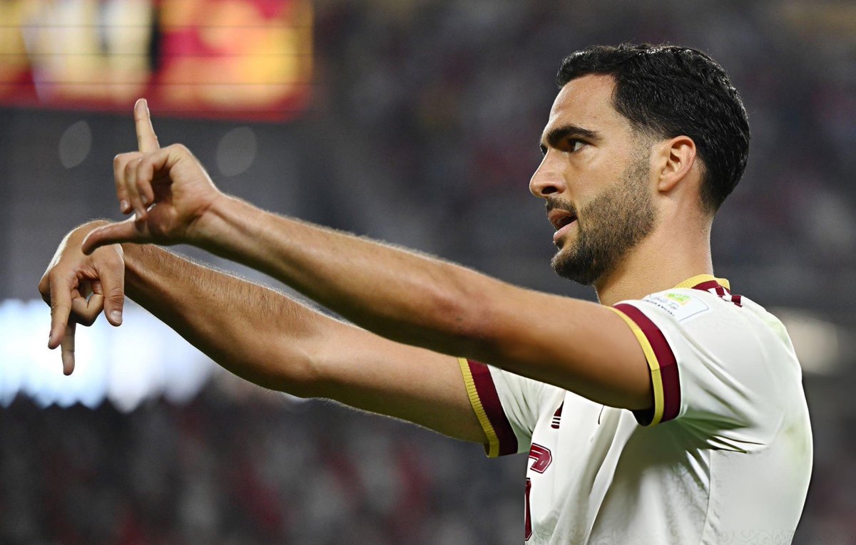 DailyAFC's tweet photo. Confirmed: Ten Gunners reach the World Cup Quarterfinals. 🏆 🍿

🇳🇴 Norway (Ødegaard) – England (Rice, Eze, Saka &amp; Madueke) 🇬🇧

🇦🇷 Argentina – Switzerland 🇨🇭

🇫🇷 France (Saliba) – Morocco 🇲🇦

🇪🇸 Spain (Zubimendi, Raya &amp; Merino) – Belgium (Trossard) 🇧🇪 https://t.co/vWwLfAW3xl