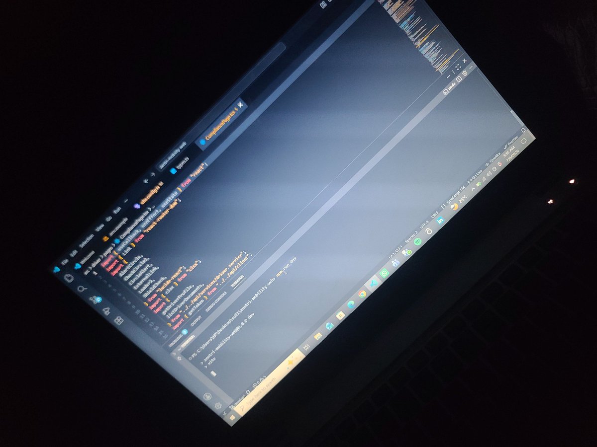 Mariam | Codey_sis tweet media