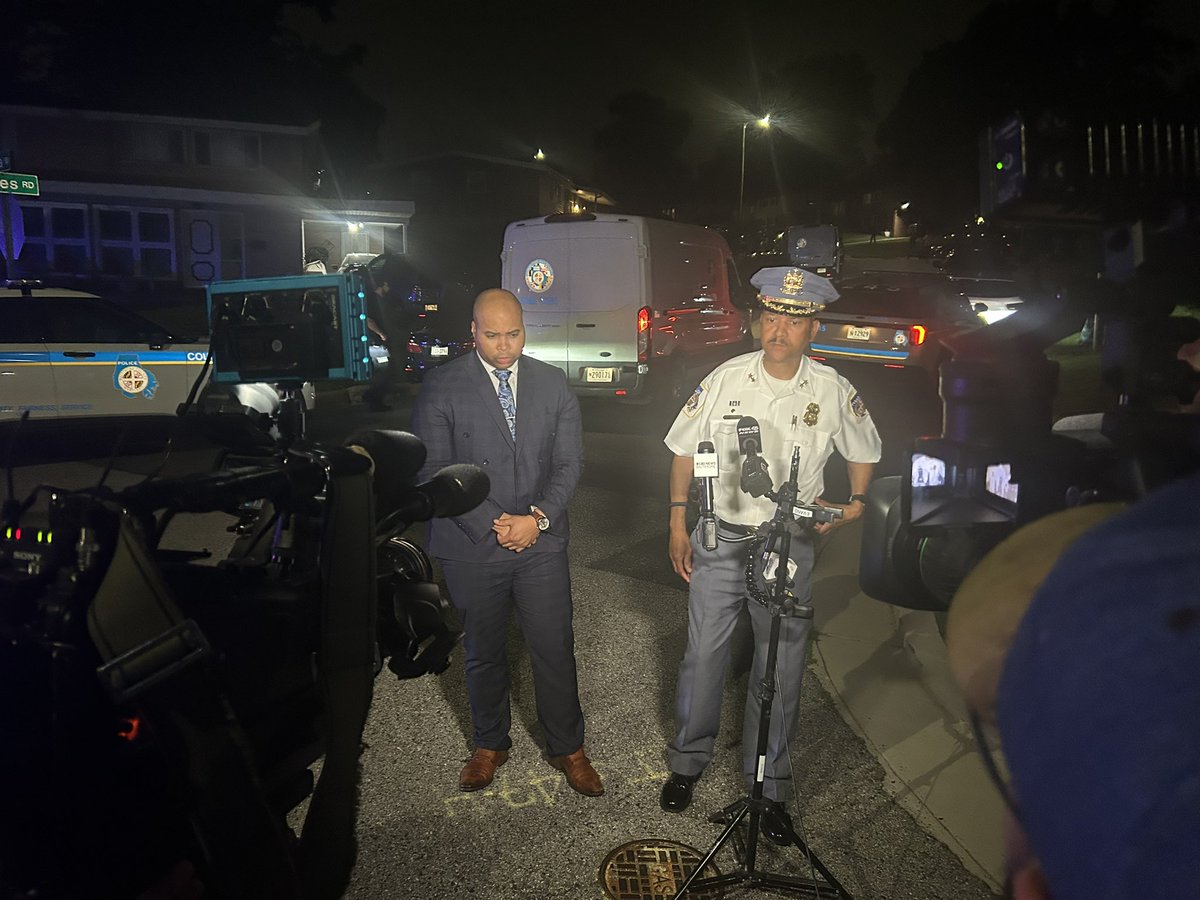 KeithDFox45's tweet photo. Update: police say two children, ages 9 &amp; 15 (siblings) found inside their home with fatal gunshot wounds. Investigators say parents arrived home, found children, called police. Police calling it a homicide, isolated incident..adding search is on for suspect.@FOXBaltimore https://t.co/OYs3veDmci