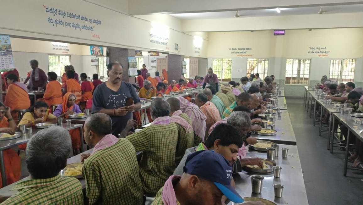 npkbng's tweet photo. Good morning, NPK Bangalore Breakfast
#SocialAudit_SWDMeals
#SWDGOK
#CentralReliefCommittee https://t.co/WgMz5AKlkY