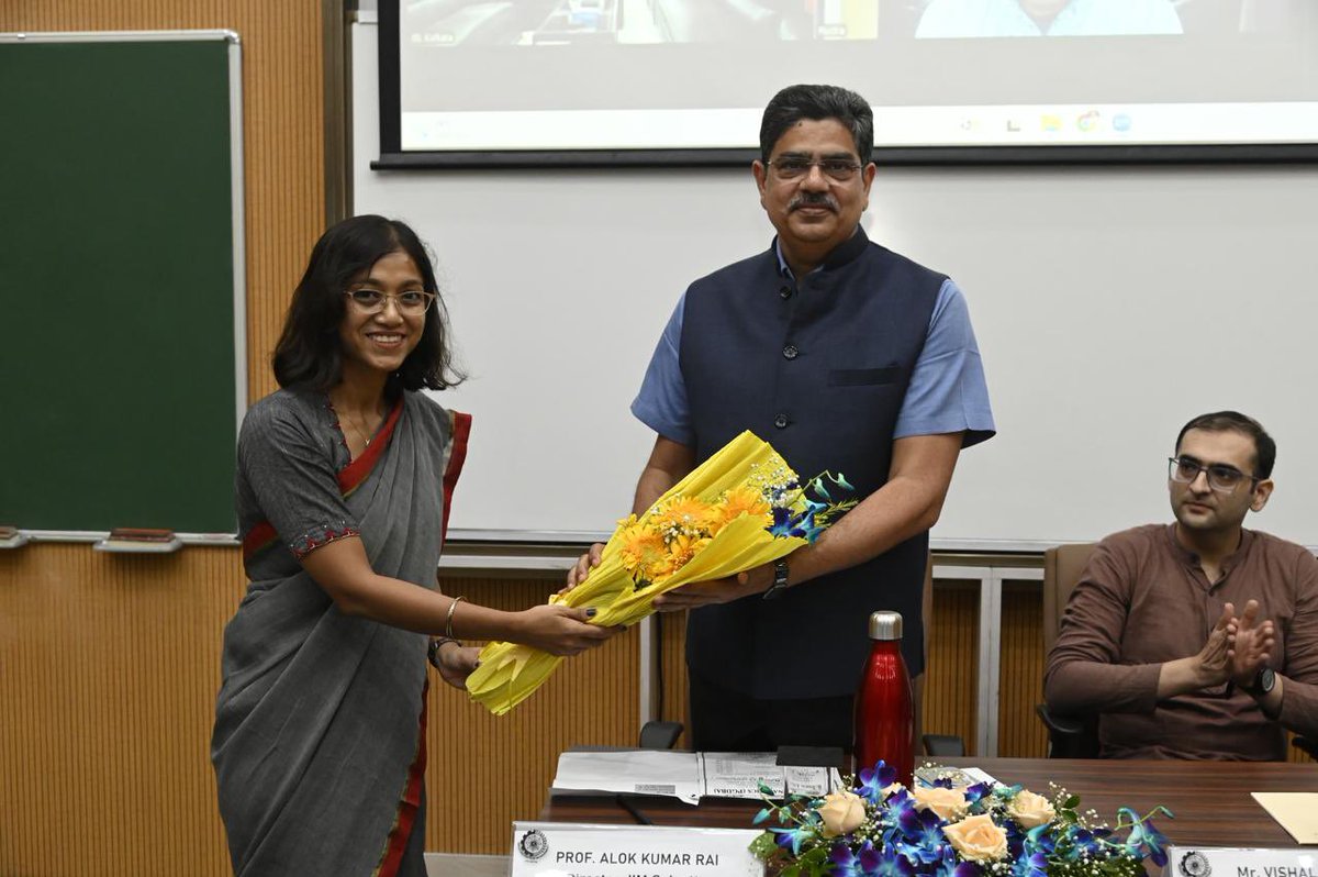 profalokkumar's tweet photo. Addressed the incoming batch of our tri institute program of Post Graduate Diploma in Business Analytics. It’s a unique program run in association with @IIM_Calcutta @IITKgp and @ISIKolkata 
My sincere wishes for a fruitful learning and an enjoyable stay. https://t.co/AkJuQDEjMe
