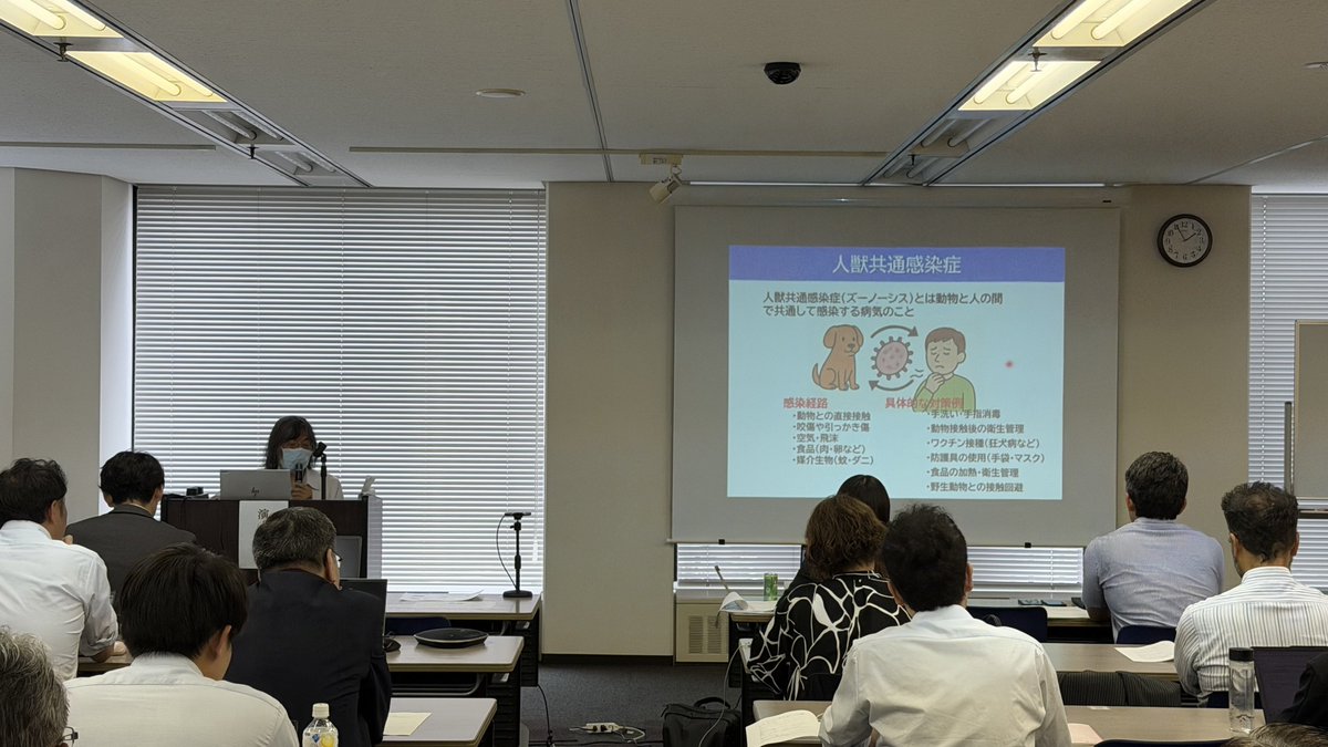 KSUseimei's tweet photo. BMSA関西・中四国拠点 第1回異業種交流会で前田秋彦教授（生命科学部・感染症分子研究センター）が基調講演を実施

BMSAは、内閣府、厚生労働省、国立感染症研究所、国立公衆衛生院が連携して設立された研究会であり、医療分野を中心に研究・教育の推進に取り組んでいます。
https://t.co/hFoWYFPrup https://t.co/yaZ1yBfZGN