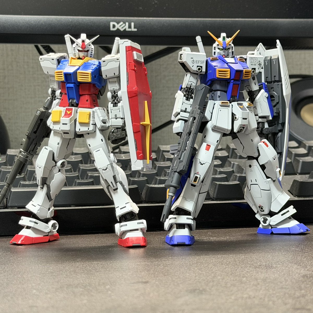 NiboshiRus's tweet photo. #ガンダムの日  #78の日
擦りすぎだと思うけどこれは乗らせて下さい https://t.co/XFz4hFeV27