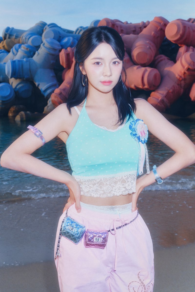 WOOAH_HM's tweet photo. WOOAH Digital Single [Wish With W : Vol.3] l INDIVIDUAL CONCEPT PHOTO #1 

🌊2026.07.10 FRI 6PM (KST) MV TEASER
🌊2026.07.13 MON 12PM (KST) MV

#WOOAH #우아 #LUCY #루시  
#SUMMER #HIGHLIGHT 
#WXW_Vol3 https://t.co/HOYw7XwJfE