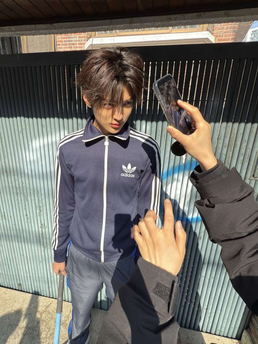 S2_D_214's tweet photo. 아 귀여워 😭😭😭😭😭😭😭😭 https://t.co/nNcjdV2v9j