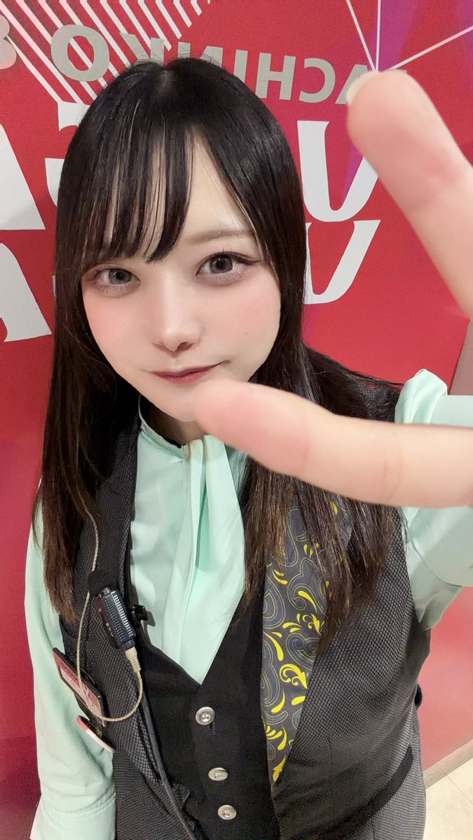 tanukome's tweet photo. 七月の勤務予定が決まりました✨
今月は毎年恒例の狸小路のナイトバーゲンがあるヨ👌💕

7月もベガス狸でお待ちしております✌️🎶 https://t.co/wOJcYnzYLz