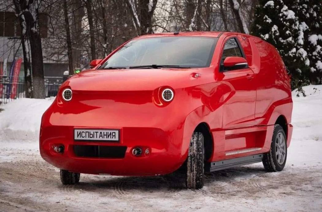 httrmchtk's tweet photo. ロシアの国産EV”Avtotor Amber”のプロトタイプだって
ブスだなぁ…
https://t.co/VvAgiZPGeE https://t.co/ka1RYxII23