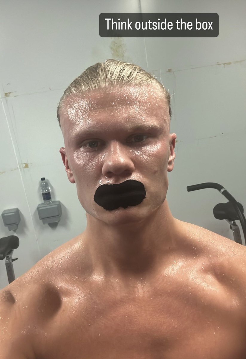 THECOOLISSUE's tweet photo. i like how erling haaland is also a wellness baddie https://t.co/OciDsDtvYx