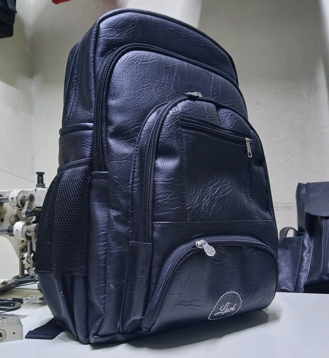 Lachbag's tweet photo. We make bags. 
Call/WhatsApp 0703272757 https://t.co/VmuMXw1EFT