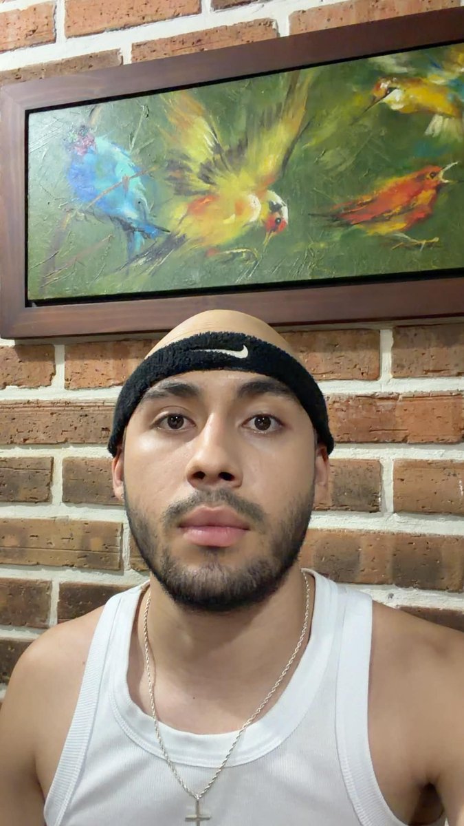 rex25abril's tweet photo. me encanta mi pelo 😻😻 https://t.co/hkfBbbRJrz
