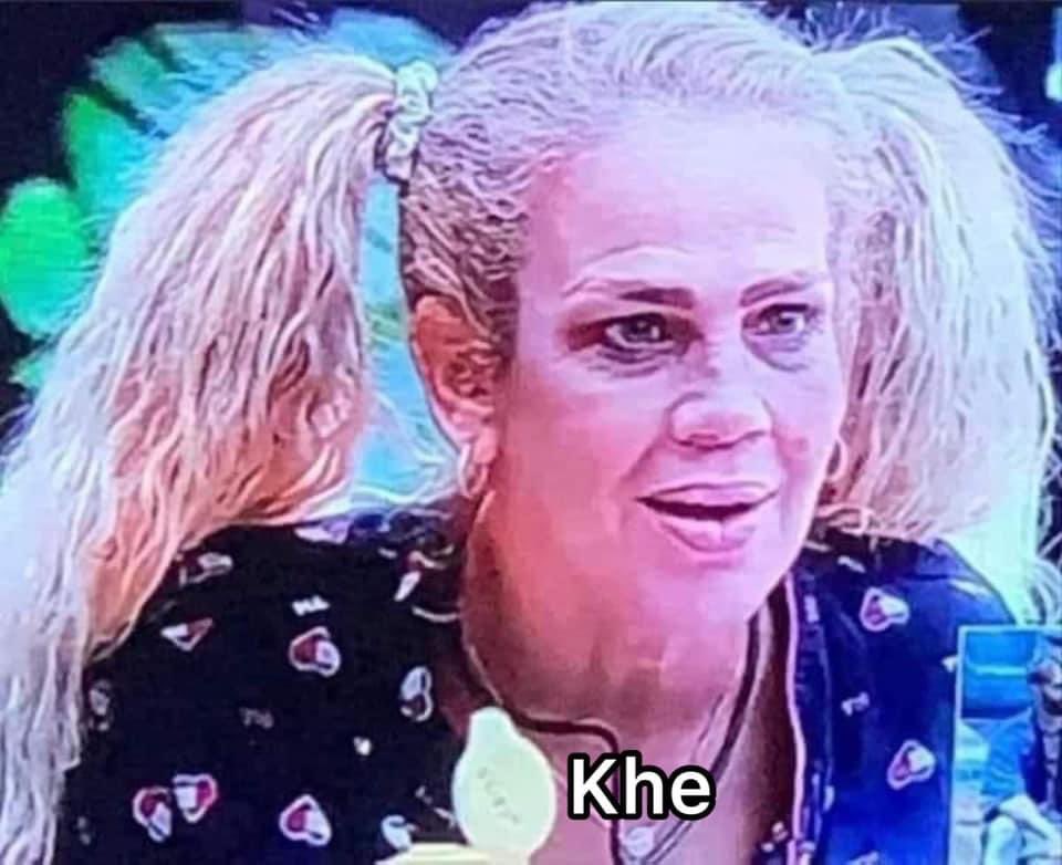 pakosaladote's tweet photo. Yo tratando de entender la pelea entre Kyliezz y Velvetine cuando a ninguna de las dos se les entiende ni madres: 

#SLM #SLM2 #SoloLasMas https://t.co/VlO75WiyxE
