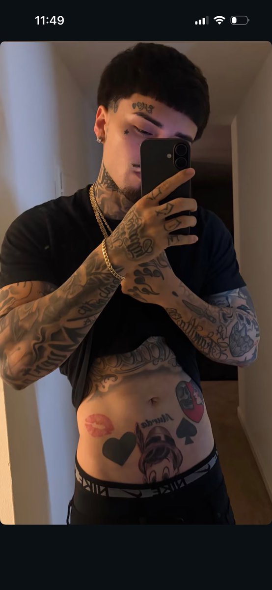 sonpapiluver's tweet photo. yall what’s his new twitter like im tryna see Pinocchio 🤥 🍆 🫣 #rickymurda https://t.co/X8V3tybA2r