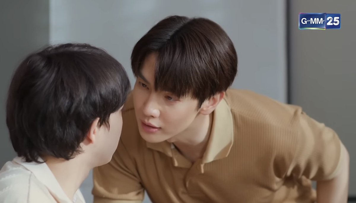 dimensiondemo's tweet photo. สามปีแล้ว นอร์ธใช้หนี้พี่โจฮันสักบาทยัง

#โจฮันนอร์ธ #maxkybas #แม็กกี้บาส https://t.co/wNI8JRLM0V