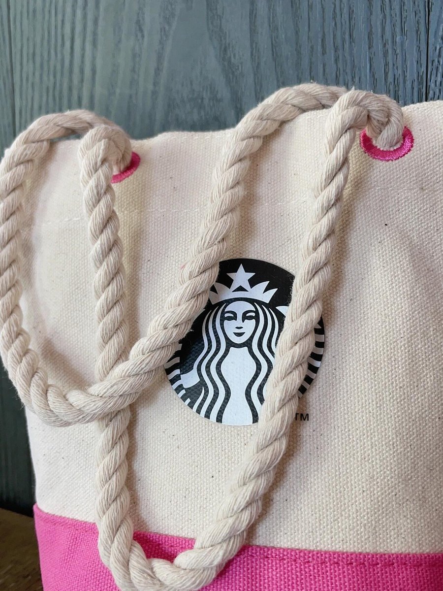 Subhash36941896's tweet photo. 💗💗ピンク好きさんはぜひチェック！台湾スターバックスのガーリーピンク💗
偶然、このピンクの麻ひも布袋バッグとこのアイスクリーム柄のステンレスカップを一緒に合わせてみたら、相性が良すぎて本当に可愛すぎました。 https://t.co/thW6vTPEgK