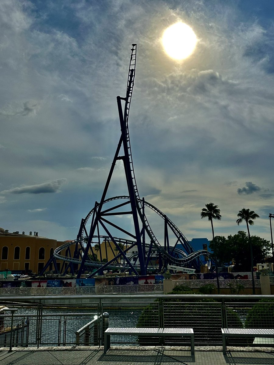 Freaks_HHN's tweet photo. We are so excited and can’t wait to ride Fast &amp; Furious: Hollywood Drift at Universal Studios Florida. Look at that 170 foot spike. 

#fastandfurious #fastandfurioushollywooddrift #universalorlando #universalstudiosflorida @UniversalORL https://t.co/EcrT920VSP