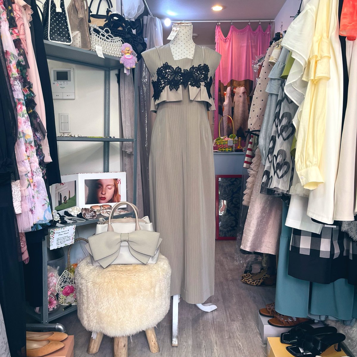 mischievousfff's tweet photo. 本日より2日連続して営業日です🧚
営業日の曜日が決まってきました✨
リンクよりご確認くださいませ🧚

#mischievousfairy
#亀有
#セレクトショップ
#新入荷
#ビジネスカジュアル

https://t.co/jjMX4uoarc https://t.co/BuDjNUfj4s