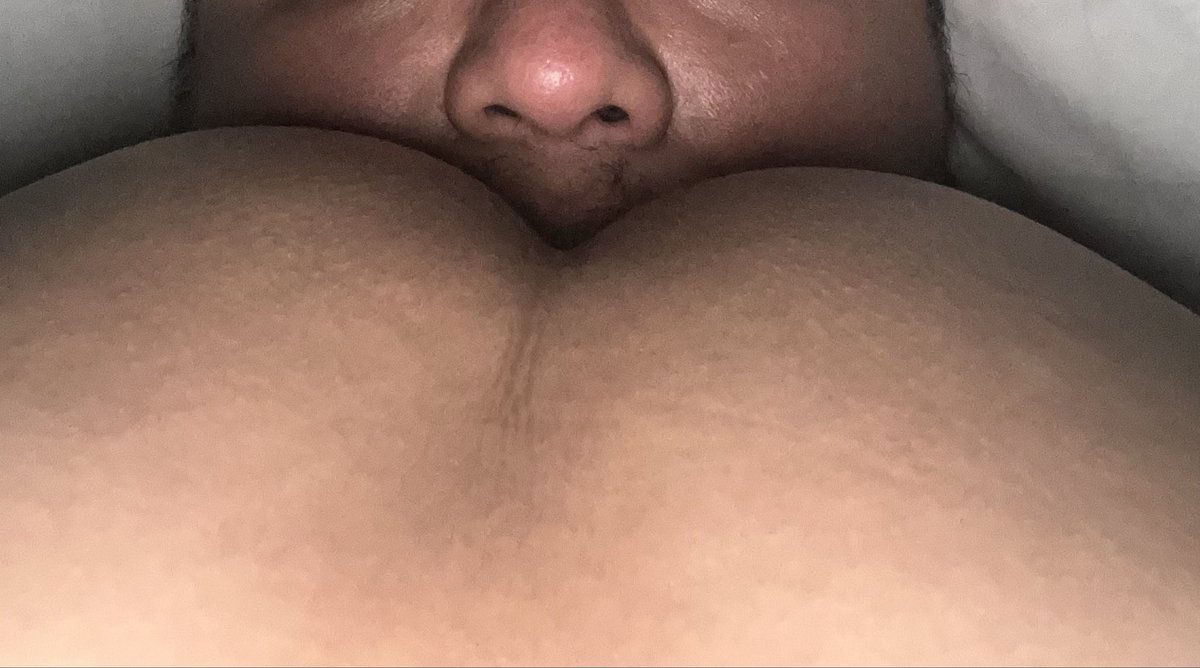 HDYDIFosca's tweet photo. Lately, I’ve had the predilection for ass.

Yum. https://t.co/qwi9CoC6mk