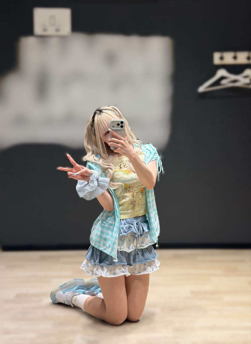 これ小4の時に着てた服！