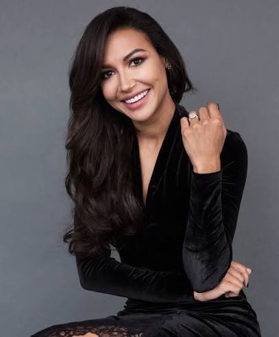 ChartUpdate_'s tweet photo. 6 years ago today, the world lost the incredibly talented Naya Rivera.

Her remarkable talent and legacy continue to live on through her work. May she continue to rest in peace. https://t.co/qOmZyOS2Ta