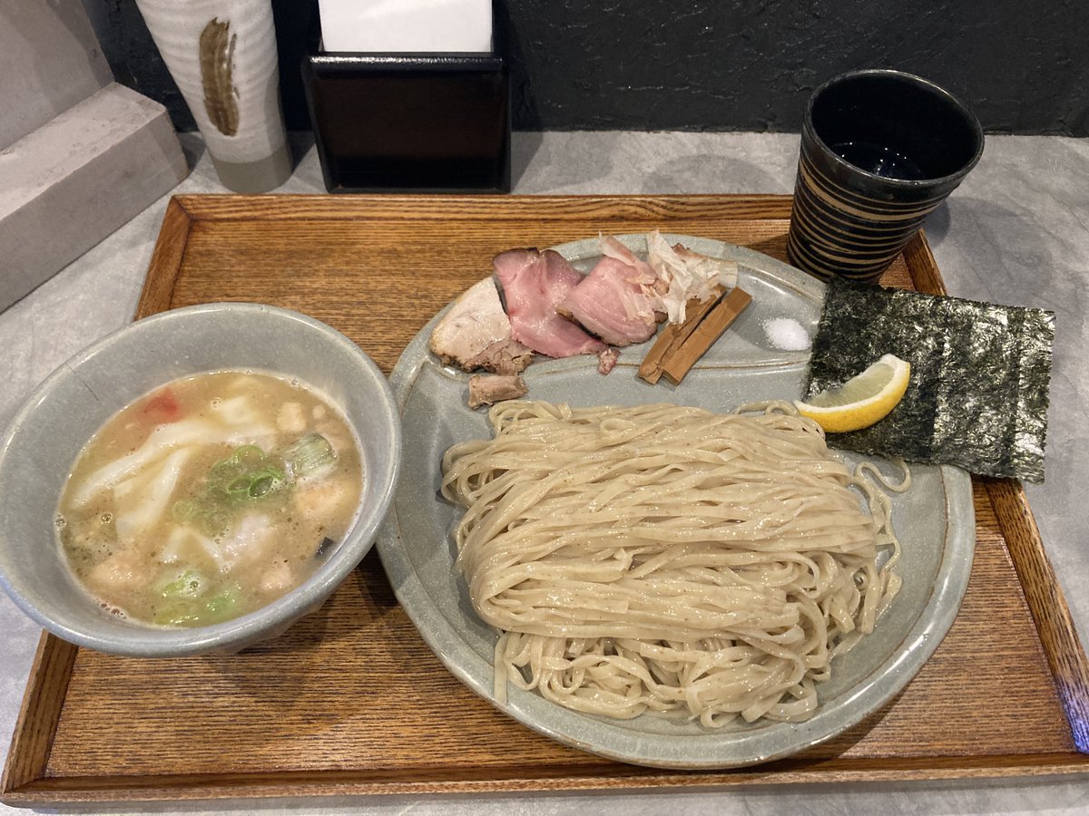 C_Remilia's tweet photo. 清濁
言うまでもなく美味しい https://t.co/OdWQt7yaRX
