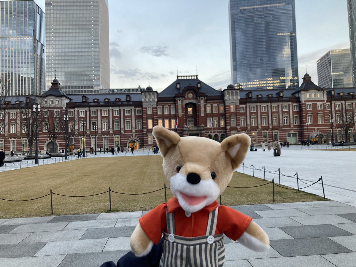 draw_rumata's tweet photo. こんとあき信奉者と暮らす生活。林明子さんは彼らのおかあさんでありおばあちゃんであり…本当にさみしくなりますが、作品たちは輝き続けるのです https://t.co/nlMkzMc86s