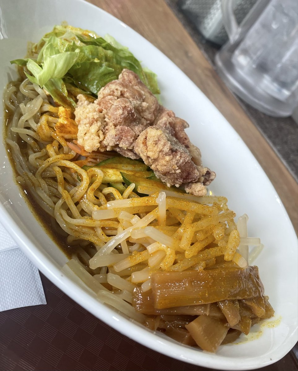 036cbr's tweet photo. 暑くなってきた
夏はこれ
冷やし中華  カレー味
もちろん唐揚げ のってるよ〜🤭 https://t.co/W17Q2PAzul