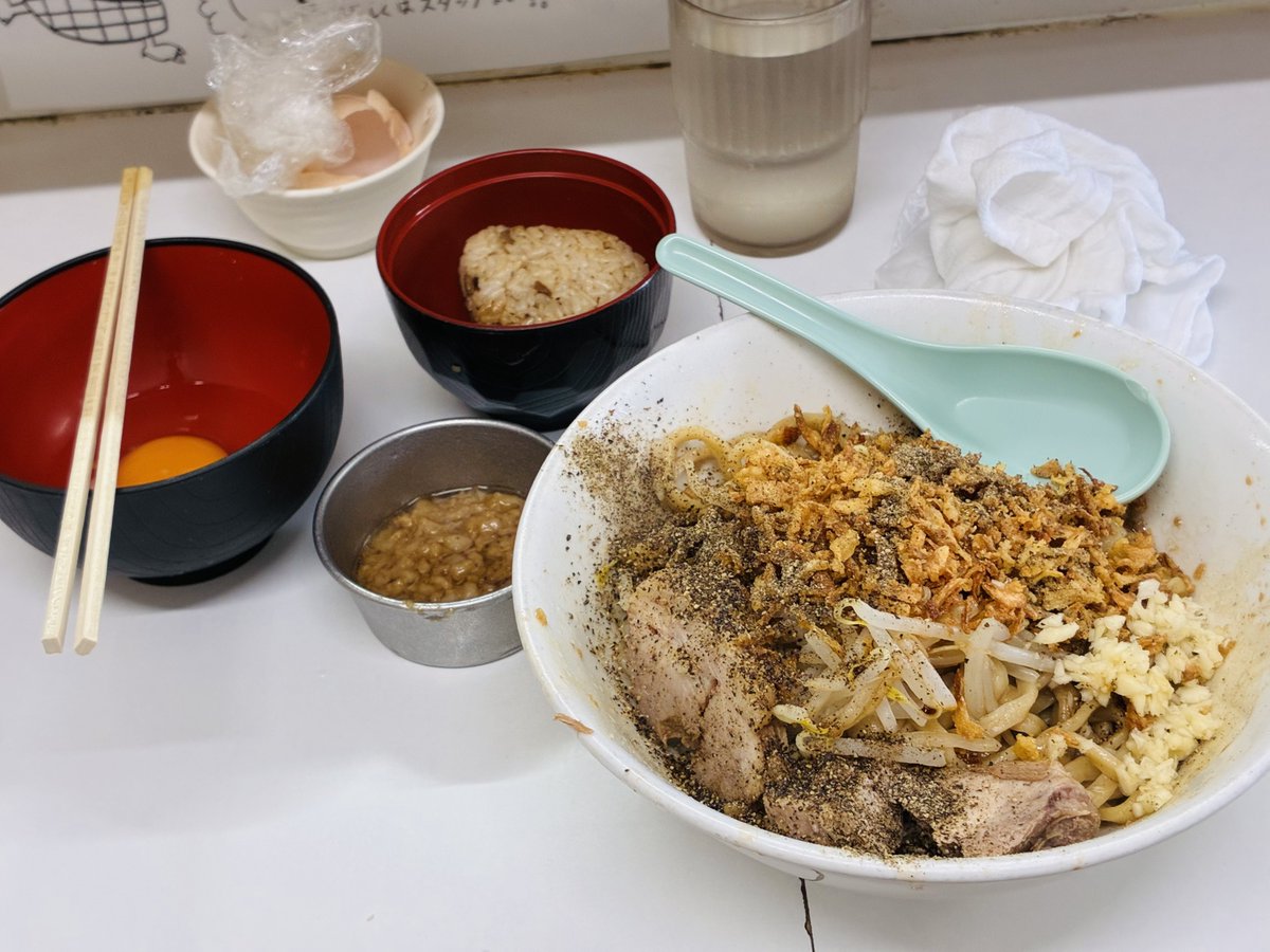 Techanhaningen's tweet photo. 薬物！ https://t.co/ZMQzpHm6ZM