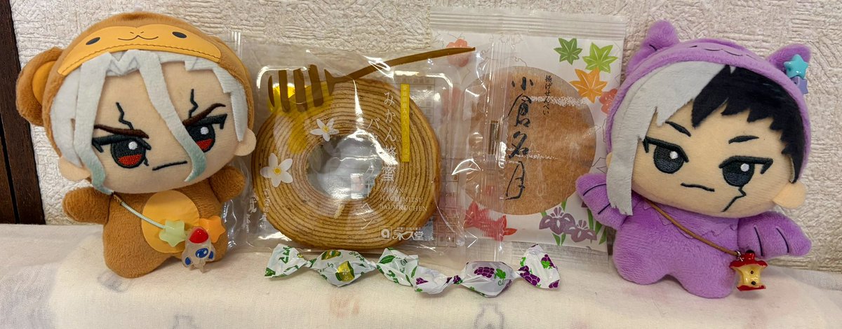 el_pripa's tweet photo. 今日のおやつ🐒🍘🦇 https://t.co/oIygDegv4P