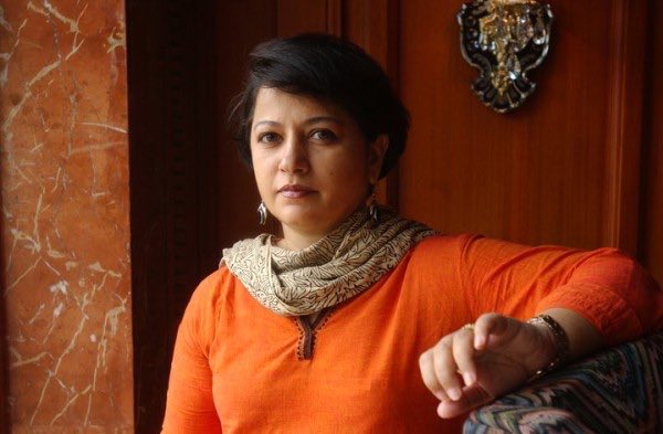 san_x_m's tweet photo. Her name is Sucheta Dalal.

Everyone remembers Harshad Mehta, the man who fooled the stock market and became a legend. Almost no one remembers the woman who caught him.

She was a business journalist at the Times of India in the early 1990s. She had trained as a lawyer, but she chose instead to write about money, and about the people who moved it.

In those years, one man ruled the market. Harshad Mehta, the Big Bull. Share prices did whatever he wanted them to do. He drove imported cars, lived in a sea facing penthouse, and the whole country treated him like a genius. Most journalists wrote adoring stories about him.

Sucheta Dalal did not. She looked at his sudden mountain of wealth and asked one simple question. Where was all this money coming from.

She began to dig. Quietly, through her contacts in the banks and the Reserve Bank, she followed the paper trail. What she found was staggering. 

Mehta was pulling thousands of crores out of the banking system using fake receipts, borrowing enormous amounts of public money against paper that was worth nothing, and pouring it into the stock market to push prices higher.

On 23 April 1992, her story appeared in the Times of India. It revealed that the State Bank of India alone was missing hundreds of crores linked to Mehta.

The market crashed. The country erupted. It turned out to be one of the biggest financial frauds India had ever seen. 

Because of her reporting, the system was forced to change, and a new watchdog was created to guard the stock market so this could never happen so easily again.

Years later a hit web series told the story of the scam, and millions learned his name all over again.

But long before the cameras, there was just one reporter who refused to be dazzled, and asked where the money came from.