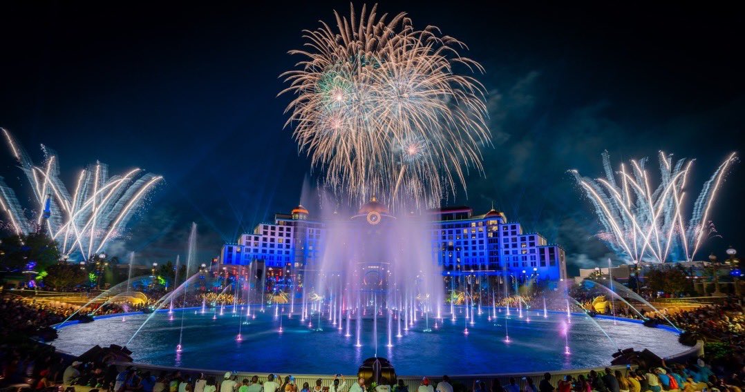 Michael_Aiello's tweet photo. We can add this to our accomplishments!!!

Tonight is a really special night for Epic Universe and Universal Orlando Resort.

Celestial Goodnight officially comes to life, bringing nightly aerial fireworks back to Universal Orlando Resort for the first time in decades

This show is filled with fountains, music, lights, fireworks, and a whole lot of heart. But more than anything, it represents the incredible team behind it.

Long nights, early mornings, programming, rehearsals, changes, problem-solving, and so much creative energy went into making this happen.

I’m incredibly proud of this team and all of our partners who helped bring this show to life.

Tonight, Guests get to look up and experience something truly special.

Thank you to everyone who made it possible. 

Beautiful show photos taken by @OrlandoInformer 

@UniversalORL