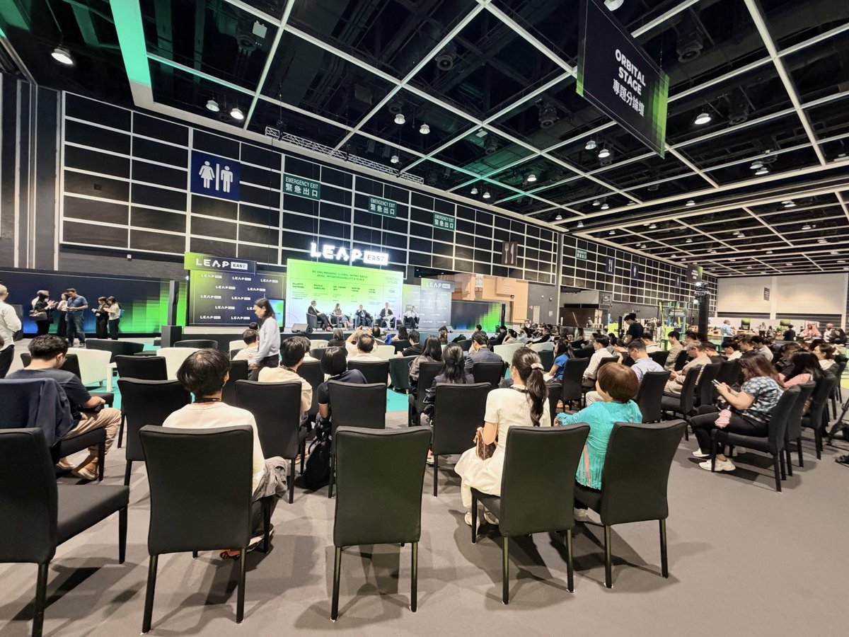 BitMartExchange's tweet photo. The panel on "Re-engineering Global Money Rails: APAC, Interoperability & Scale" just wrapped at @leapeast and what a conversation it was. 🙌

Our Global CEO @50Nent (Nenter Chow) joined an incredible group of minds on the Orbital Stage at HKCEC to dig into the future of #crypto-enabled cross-border payments, interoperability, and what it takes to build financial infrastructure at scale across APAC and beyond.

A huge thank you to our fellow panelists:

• Elliott Gotkine (@ElliottGotkine) for moderating with sharp, incisive questions
• Nicole Sandler, Chief Ecosystem Officer at @ubyx_
• Dr. Yanan Wu, Chairman & CEO at @SurfinMeta
• Colin Payne, Head of Innovation at @TheFCA

The conversation was real, the room was packed, and the ideas were bold. 

This is exactly the kind of dialogue that moves the industry forward.

📍 Hong Kong Convention & Exhibition Centre

#LEAPEast
