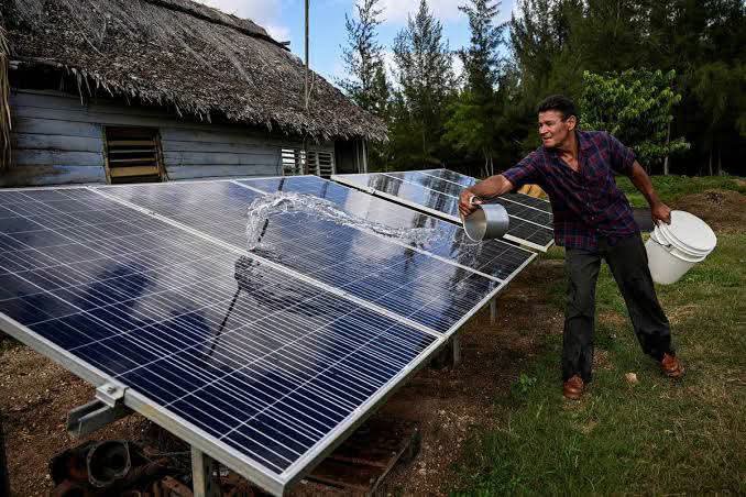 golkoyunsesi's tweet photo. KÜBA’YA GÜNEŞ OLUYORUZ
​Küba, enerji krizine karşı güneş enerjisine yöneliyor. Bizler de bu sürece destek vererek sağlık merkezlerini aydınlatıyoruz.
​Jose Marti Küba Dostluk Derneği, Ankara Valiliği izniyle Küba’da üç önemli tıp merkezine güneş panelleri kuruyor. Sağlık hizmetlerinin kesintisiz sürmesi için başlattığımız "Küba’ya Güneş Topluyoruz" kampanyasına desteklerinizi bekliyoruz.
​Destek Olun:
​TÜRKİYE İŞ BANKASI (Şube Kodu: 4213)
TL IBAN: TR98 0006 4000 0014 2131 2503 79
USD IBAN: TR02 0006 4000 0024 2131 0985 51
EURO IBAN: TR81 0006 4000 0024 2131 0985 84
​Detaylı bilgi için Jose Marti Küba Dostluk Derneği ile iletişime geçebilirsiniz.

​#Küba #Dayanışma 
#GüneşEnerjisi #JoseMartiKübaDostlukDerneği #KübaYaGüneşTopluyoruz