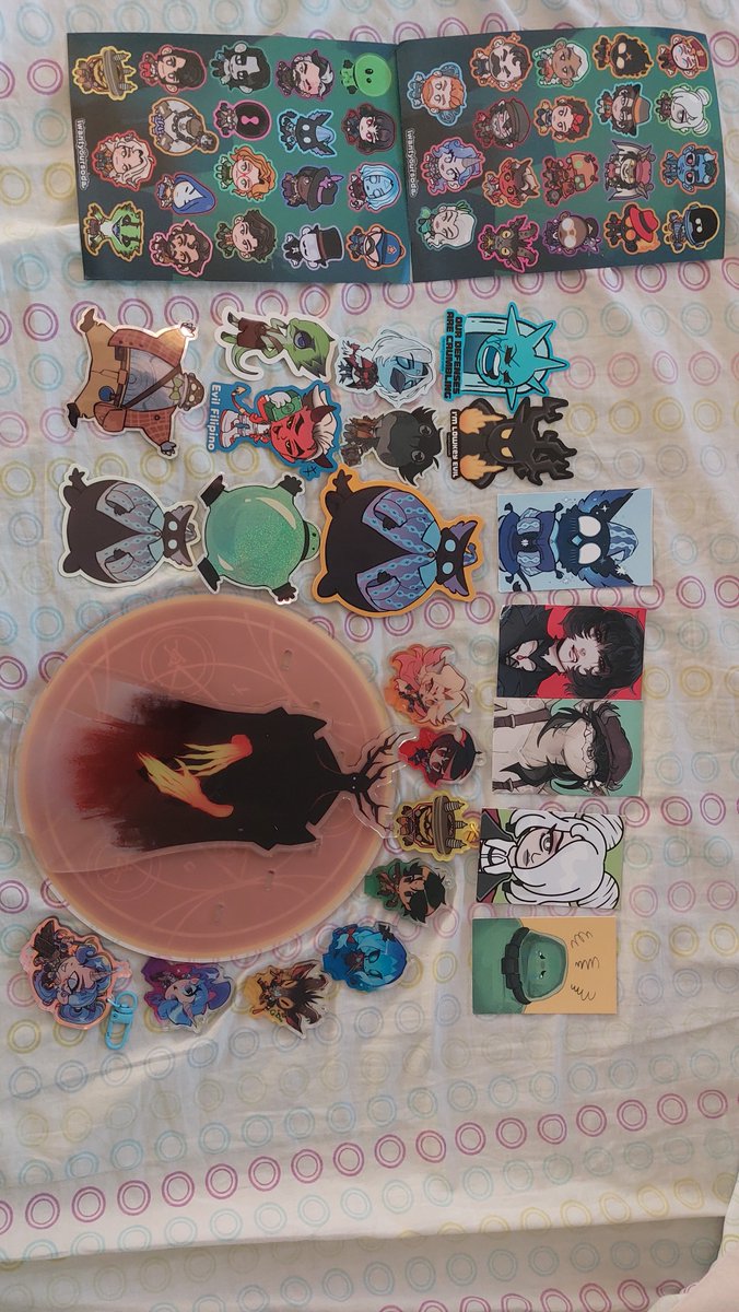 kidneymerch's tweet photo. the humble AX haul https://t.co/2NNdmJ7nZD