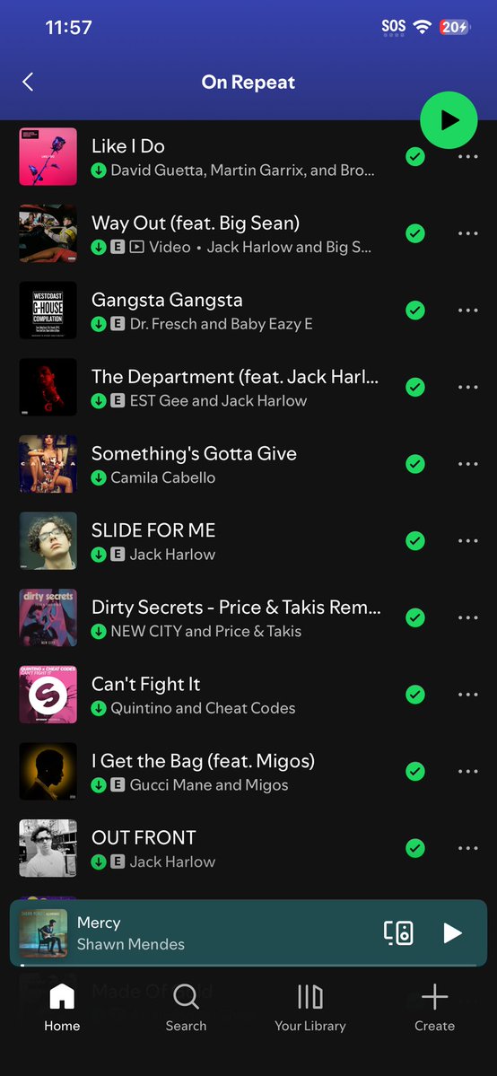 pizzah000ligan's tweet photo. me vs on repeat https://t.co/V6e25esdhM