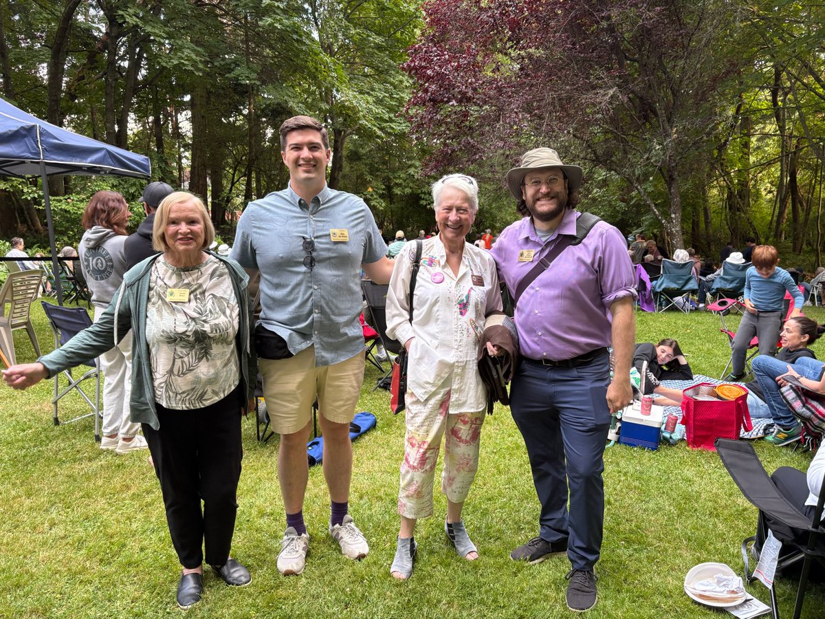 zacdevries's tweet photo. First music in the park of summer 2026!

Full house down at Goward House. Great to see everyone out and enjoying the music together!

See you next time July 14 6-8pm at Majestic Park! https://t.co/SxlmvtuDoP