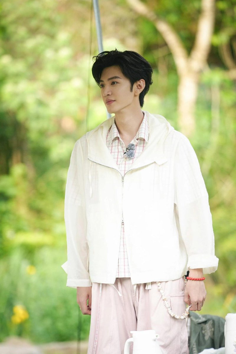 chenzheyuanbao's tweet photo. 070826 | ChenZheyuan Studio update.

☆𝑪𝒉𝒆𝒏 𝒁𝒉𝒆𝒚𝒖𝒂𝒏☆ 
#ChenZheyuan #陈哲远 #Yuanbao https://t.co/HK21ZUidIY