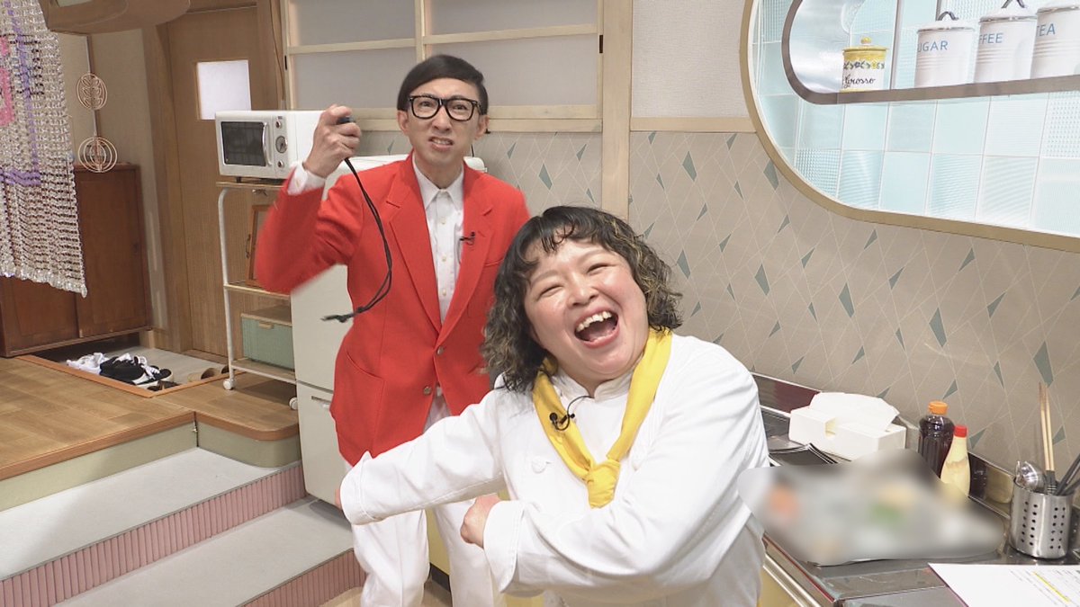 usakame_ytv's tweet photo. 次回の #うさかめ をちょい見せ🫣

1000円-1GP特別編
料理芸人が500円で"簡単" "時短" 卵焼き対決🔥🥚

#苺ちゃん 🆚 #キングくん 🆚#りえちゃん 

どの卵焼きが1番に輝くのか⁉️

必見です☝️

7月12日（日）ひる0時35分〜

#草彅剛 #海原やすよともこ #こがけん https://t.co/eLr8TUpocz