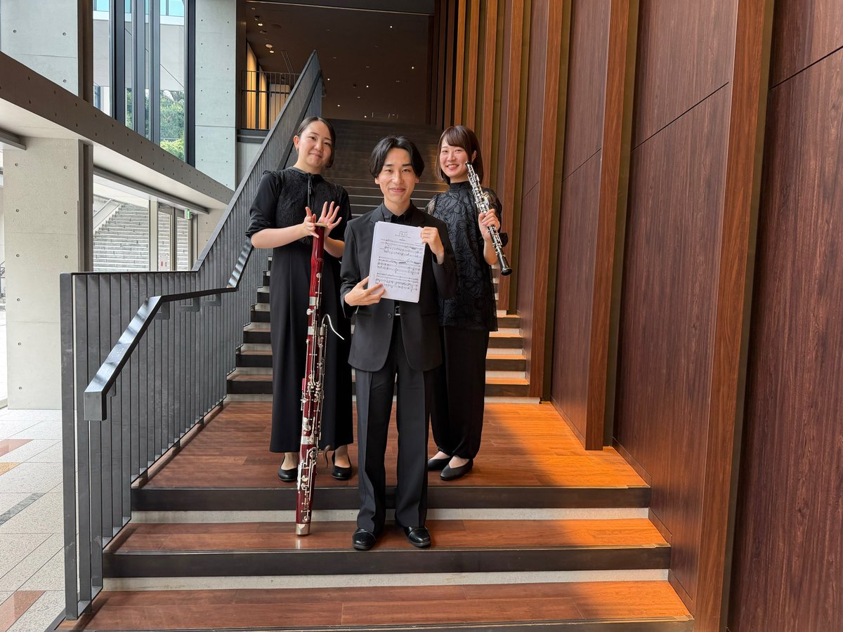 aoilly_i's tweet photo. 大学院 管打楽器 春学期 室内楽試験
プーランクのトリオ✨
初回合わせの時から笑いの絶えないグループで、あーだこーだと試行錯誤を繰り返していくのが本当に楽しかった！
もう寂しいです���😭 https://t.co/JFs621NUq2