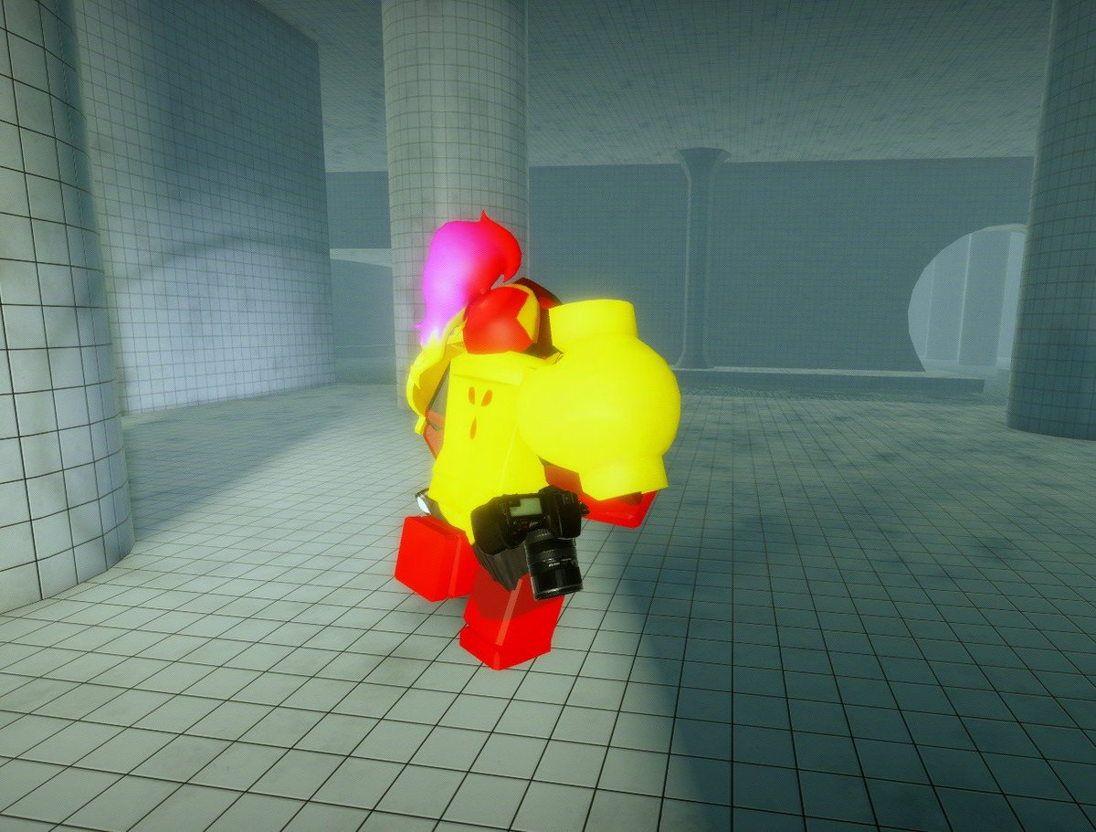 aliwubus's tweet photo. I played some games with @Orion0936 on Roblox, it was funny because he had an Armarouge skin https://t.co/MeckAiKlx3