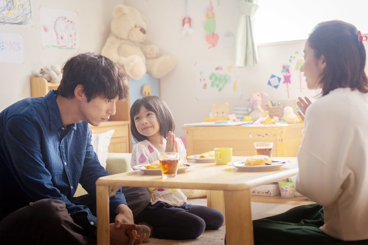 watashiramovie's tweet photo. 本作の撮影監督を担ったのは
🎥#岩永洋 さん

そして音楽を担当するのは
🎹#世武裕子 さん

おふたりとも #中野量太 監督の前作『#兄を持ち運べるサイズに』に続いてのタッグ。

監督と岩永さんが相談して作り上げたというルックや、監督も「ハッとした」という世武さんの美しくも刺激的な音楽にも要注目です！

#映画私知ら 8.28 (金) 全国公開🎬