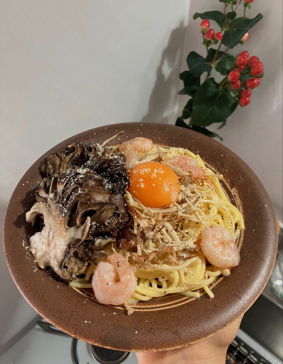 zzzpui110's tweet photo. きのこクリームパスタでしたよ https://t.co/jFc7dSprWt