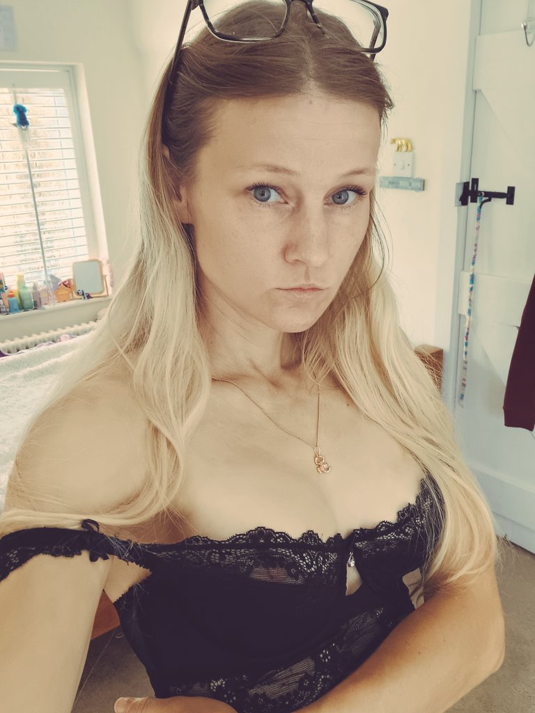 unique242526's tweet photo. I'm an Iceberg girl -you just only see my top of it and the dangerous part hides on my OnlyFans page🥶😈 and it's FREE to join without TRIAL
https://t.co/p0Z3iDFt5m
#OnlyaFans #OnlyFansGirl #DangerousWomen #DangerousGirl #ExclusiveContent #OnlyFansUSA #OnlyfansUK #BEHINDOOR https://t.co/Yo0WNMzyzQ