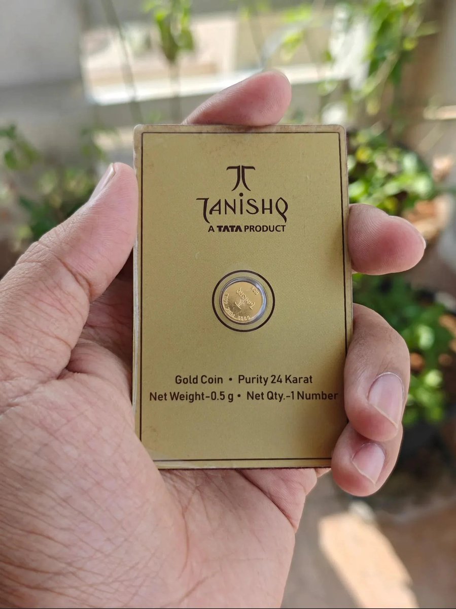 DesiPerksX's tweet photo. @w0rdgenerator Most of us get cashback and just use it to pay for more groceries or small bills. But there is a better way. You can trade your NeuCoins for Physical Tanishq Gold Coins at  (1 NeuCoin = ₹1)
 💸 No joining fee and a quick 2-minu 🚀  Apply here: https://t.co/kpEOSpD3pJ https://t.co/IdkiYXEiAx