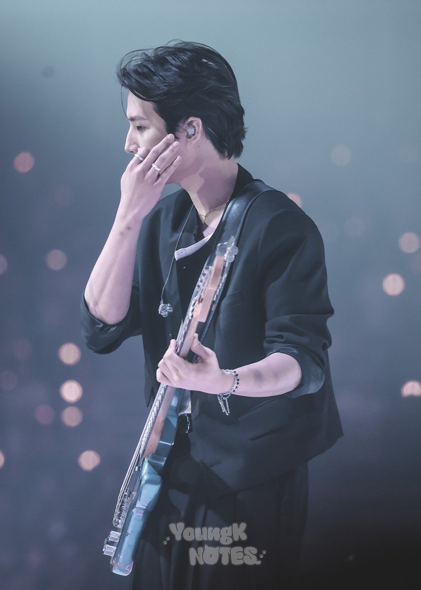 YoungK_NOTES_'s tweet photo. #영케이
이쪽, 인이어, Volume down
260705 The DECADE FINALE
#영현 #강영현 #데이식스 #YoungK https://t.co/Rnjk7VDfuL