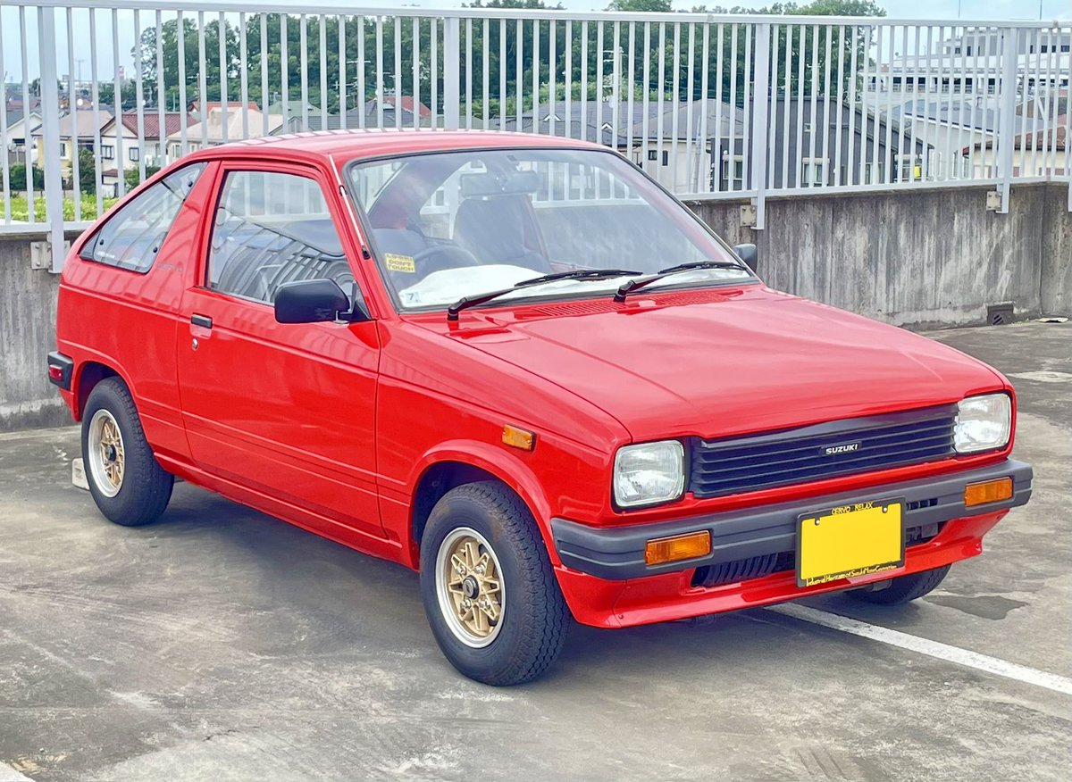 EC10542778's tweet photo. #旧軽時間
エアコン直ったのでドアバイザー外し外し💨
外したバイザーは室内で保存✨ https://t.co/0UY9zhFmIK