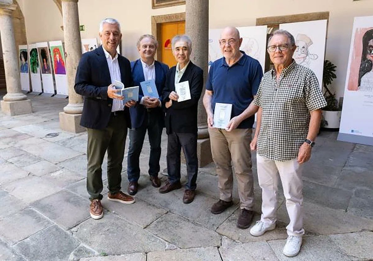 armandorequeixo's tweet photo. A nosa literatura viaxa ao Xapón da man do seu mellor heraldo: Takekazu Asaka, nipogalego que levou da súa man a Daniel Rodríguez Castelao e Heraclio Pérez Placer ata o País do Sol Nacente. Foi un pracer saudar a súa viaxe. https://t.co/ZYuLEiAo7n