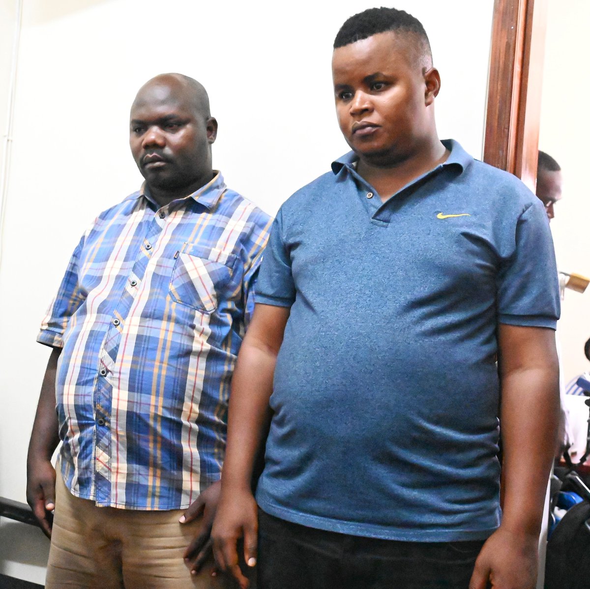 DaChic_'s tweet photo. NOTORIOUS LAND GRABBERS REMANDED OVER UNLAWFUL EVICTION!
Yesterday, @AntiGraft_SH working with @CID1_UG and @ODPPUGANDA arraigned notorious land grabbers Kayongo Bonniface and Kiseka Hamuza at Mukono, Chief Magistrates Court on charges relating to land grabbing including;... https://t.co/217vSlvWus